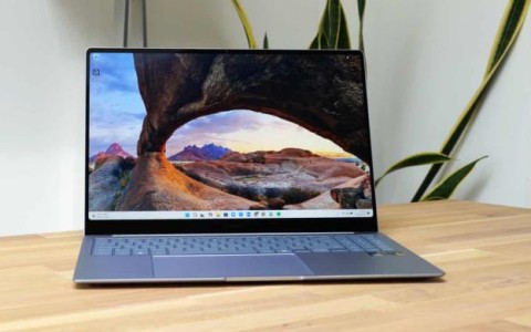 Galaxy Book 4 Edge评测：三星笔记本电脑性能出色，但电池续航有限